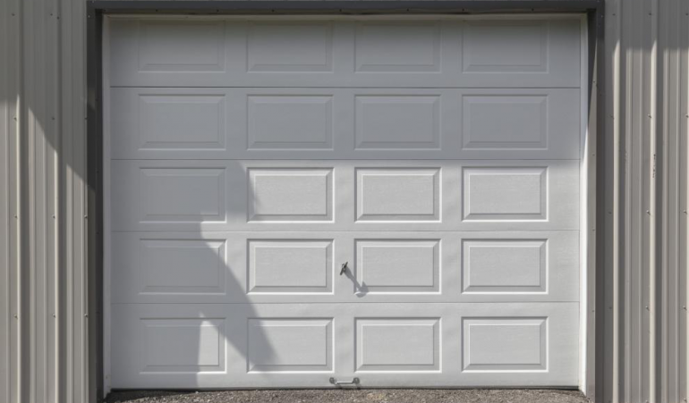 Shopping for a New Garage Door? Confused? Read This!