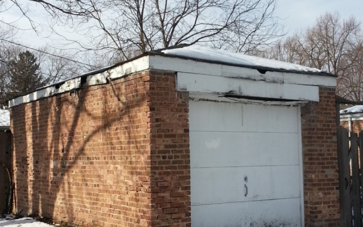 Winter Maintenance Tips for Garage Doors
