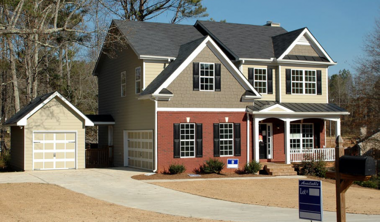 Keep It Moving: How To Keep a Garage Door In Top Working Condition