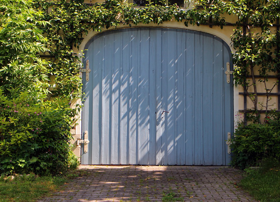 garage door