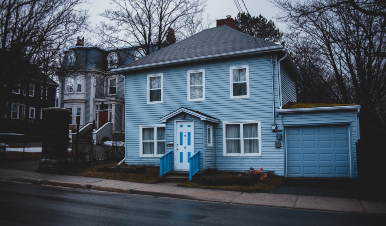 Which is Better: A Wooden or Steel Garage Door?