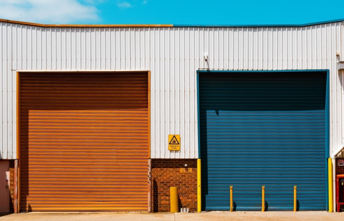 Commercial Garage Doors: Types and Varieties