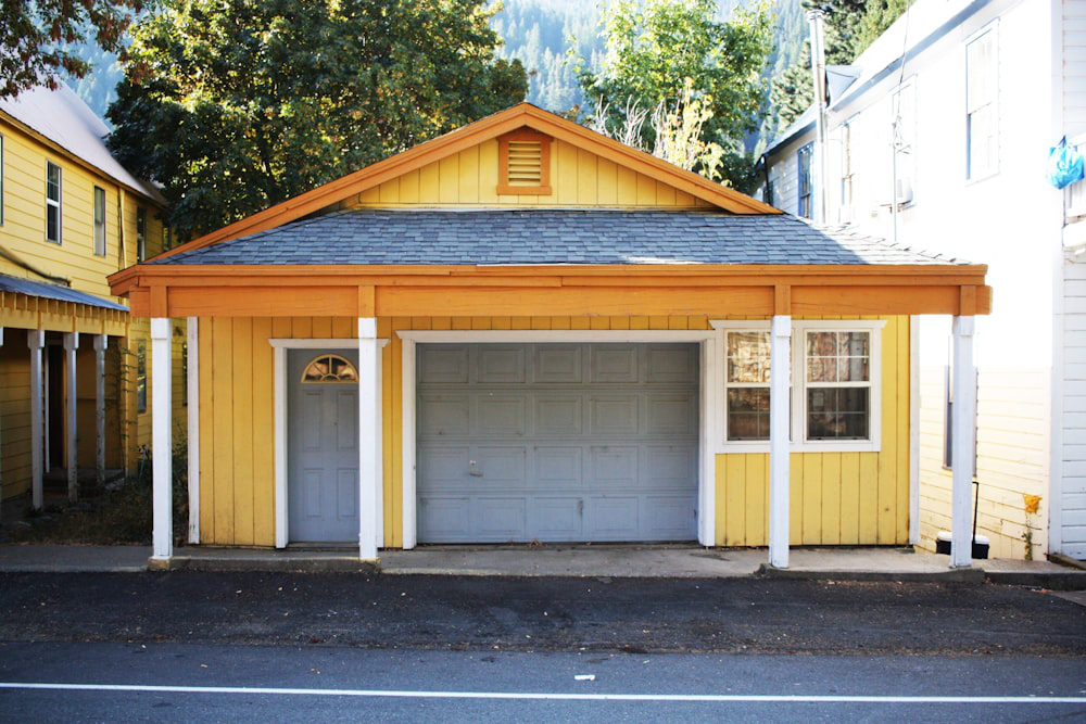 garage door