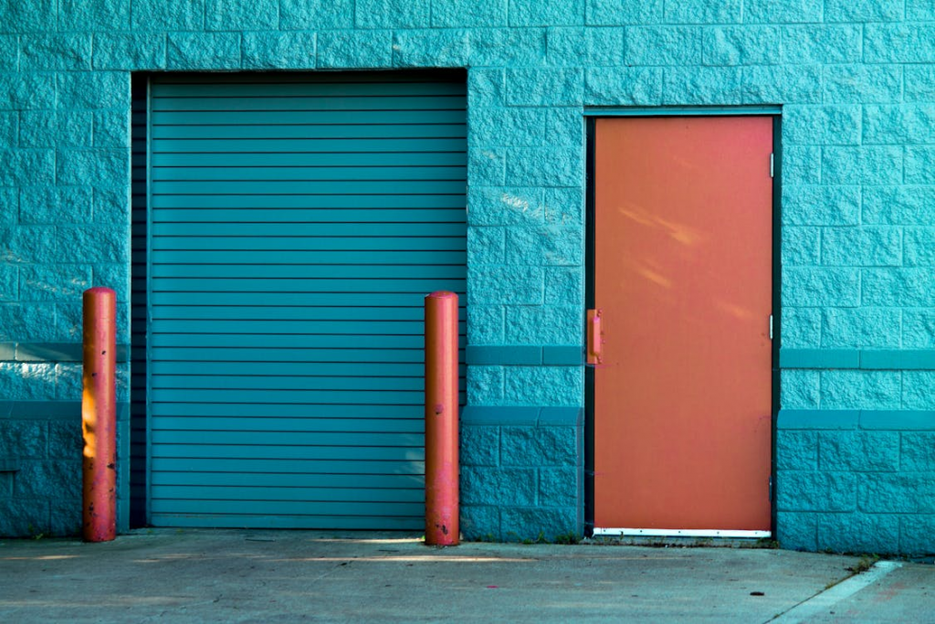 Commercial garage doors